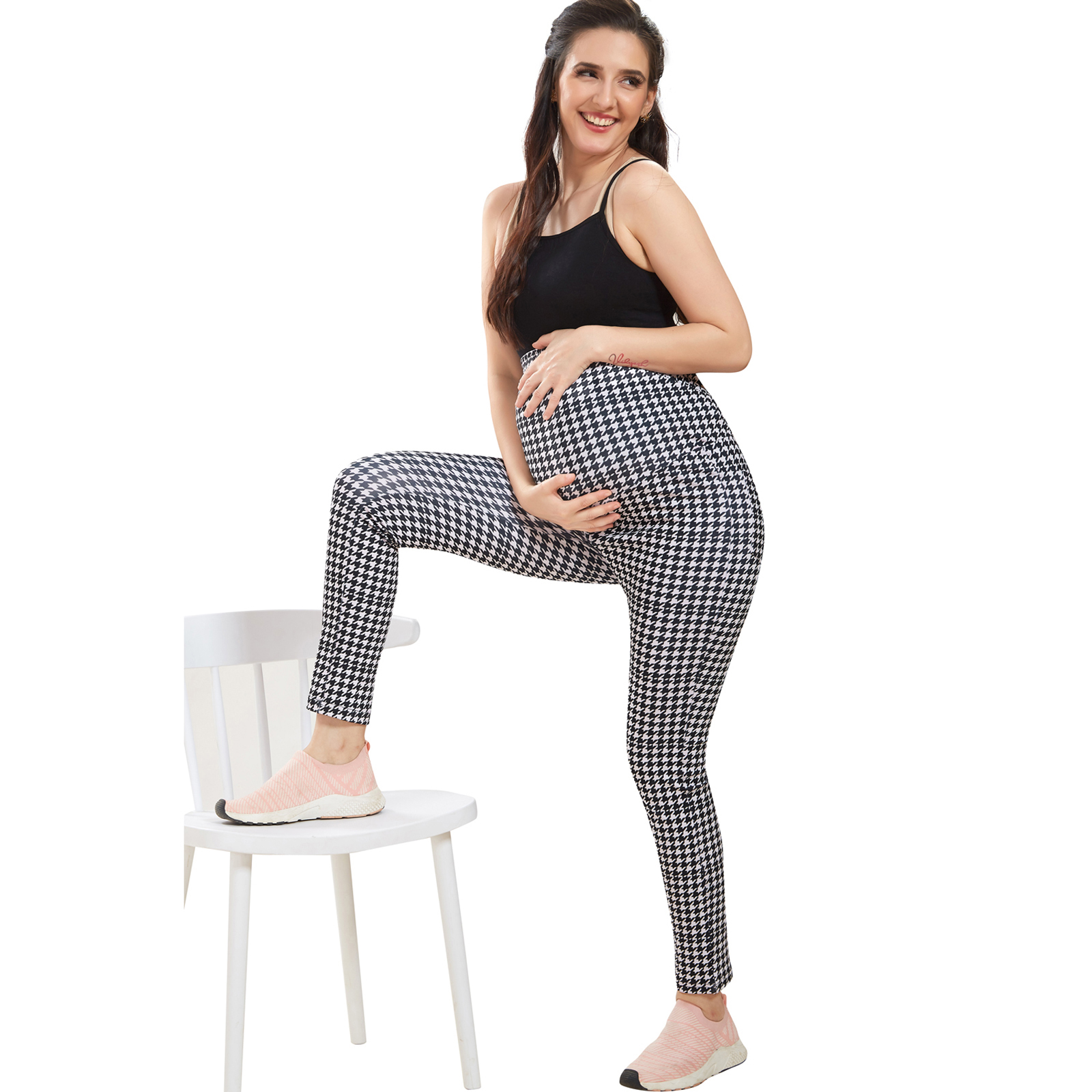 Stretchable Maternity Activewear Maternity Leggings - White